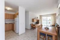 Rentalmar Ventura Village Families