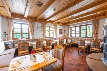 Helds Vitalhotel Отели в г. Берген