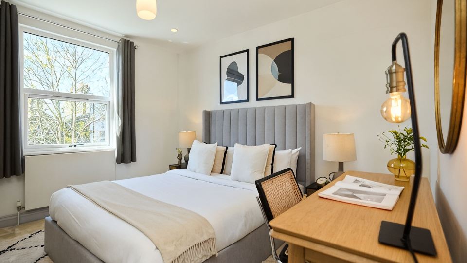 The Leghorn Quarters - Modern 3Bdr with Balcony