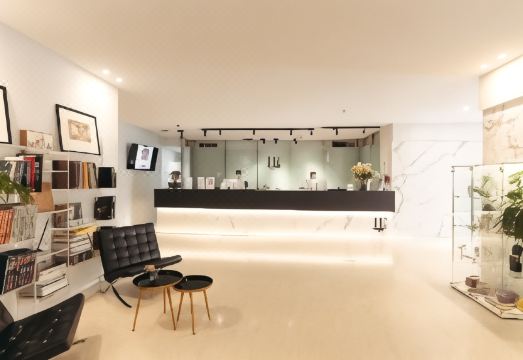 바리 호텔 비교 사진