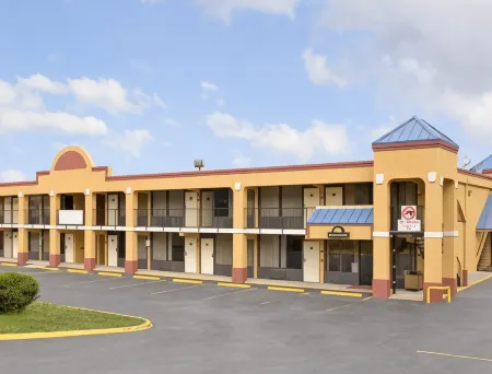 Serenity Inn Sweetwater