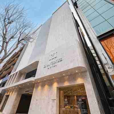 에이치에비뉴 상무점 Hotel Exterior