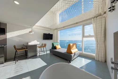 Donghae 828 Ocean View Spa Pension - Spa