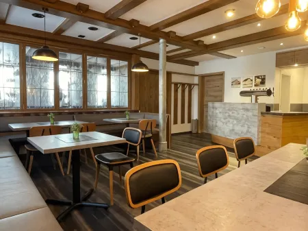 Gasthof Adler Inneringen Отели в г. Биц