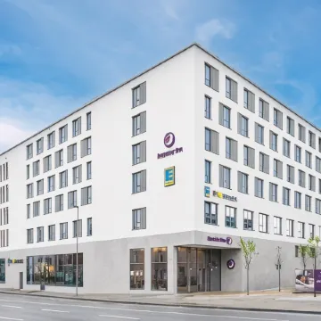 Premier Inn Rosenheim City Lokhofe
