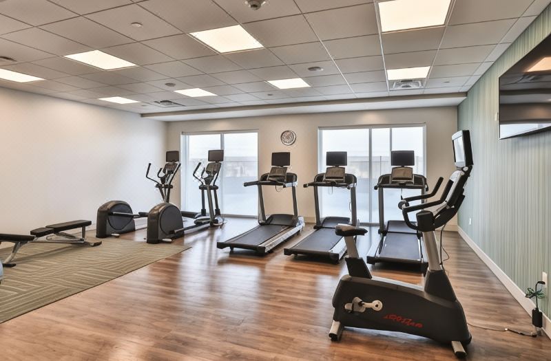 Holiday Inn Express & Suites Nashville Metrocenter Downtown by IHG photo 3