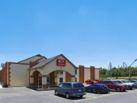 Econo Lodge at Six Flags Hotels in Mableton