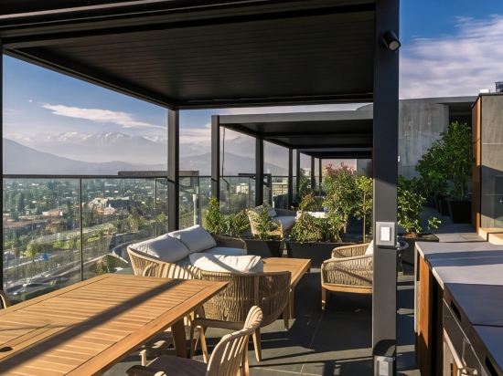 Spot Suites
