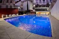 Ritz Plaza Hotel - Pools