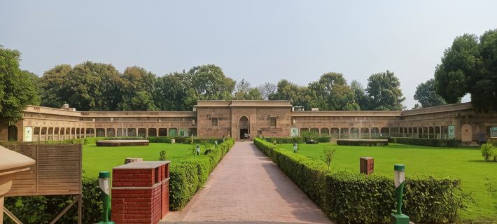 Sumedha Galaxy Inn Sarnath Hotel di Varanasi