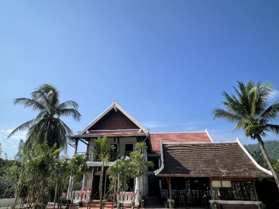 Mekong Cloud Hotel