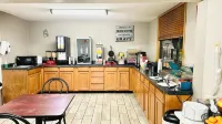 Super 8 by Wyndham Watertown