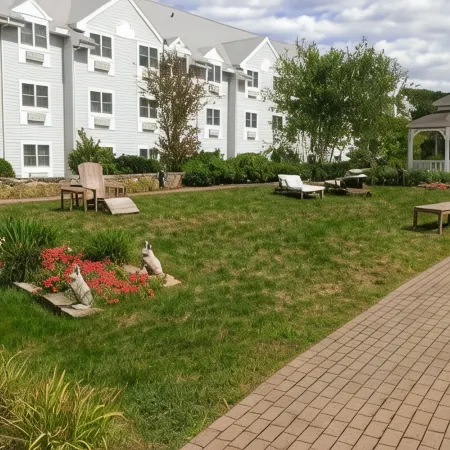 Two Trees Inn
