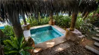 Yanoda Rainforest No.1 Hotel - Hot Tub