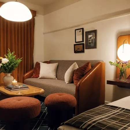 Caravan Court Hotel