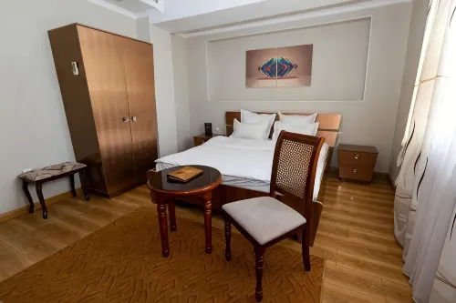 Altair Hotel