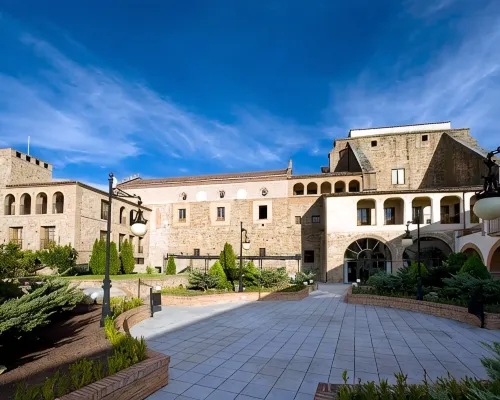 Parador de Plasencia فنادق في كاسيريس