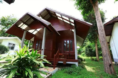 Tubtim Resort Hotel berhampiran Pantai Ao Thian