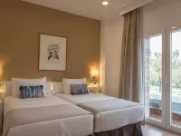 Hotel Alcázar スール周辺のホテル