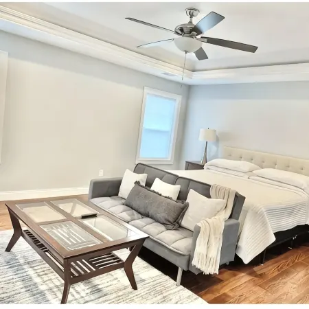 Walk to Beach • Relaxing, Fully Equipped Home!