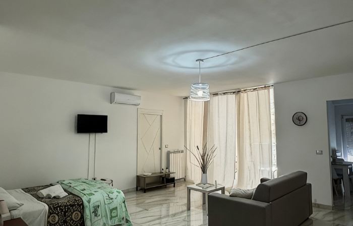 SOL Casa Appartamento Ampiamente Soleggiato con Vani Ampi e Spaziosi