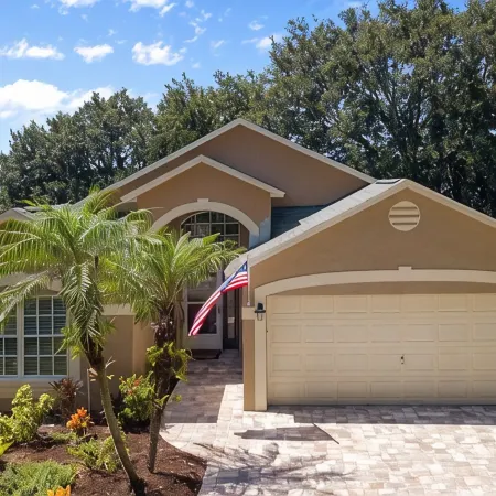 Private Pool Villa Near Major Theme Parks – Quiet Gated Golf Community
