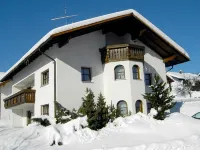 Cozy apartment on a quiet south-facing slope in close proximity to nature - Wi-Fi