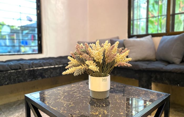 Modern Interior | 5 min from Airport | Karaoke