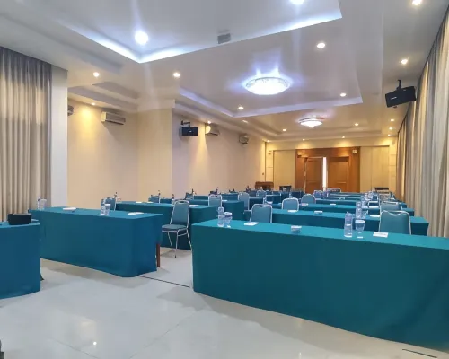 Hotel Intan Cirebon مرافق الأعمال Photos