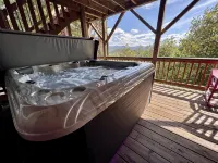 紅公雞Retreat,熱水浴缸+遊戲區+戶外火爐 & 大露台 享絕美山景 - 山景