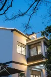 慈雲深處・Happy・水墨江南・親子度假美宿（烏鎮西柵景區南一門店） - 私人泳池