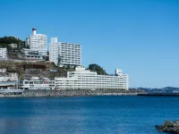Wisterian Life Club Atami Hotel berhampiran Pantai Sun