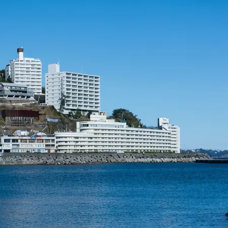 Wisterian Life Club Atami