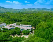 Hangzhou Shusheng Longjing Hotel Hotels near Xihu