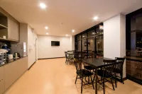 Z SLEEP HOTEL : โรงแรมซี สลีป - 3 ดาว