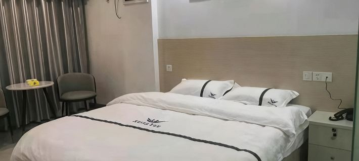 Luhe Xiangyue Apartment Hotels in Luhe