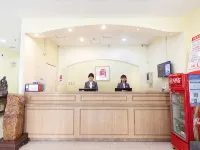 Homeinn Hotel (Benxi Bus Station) فنادق في بَنشي