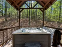 Copper Spa -Luxury Cabin w/ Steam Spa, Hot Tub - Sleeps 14 Hotels in Broken Bow