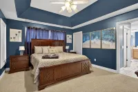 Amazing Home Near IU's Campus with Indoor Basketball Gym & Outdoor Pool/Hot Tub