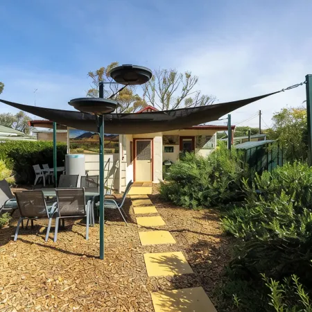 Hawker Bed and Breakfast