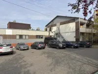 Marshal Kubinka Hotel - 停車場