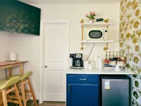 NEW Golden Palms Studio!!! - Apartments