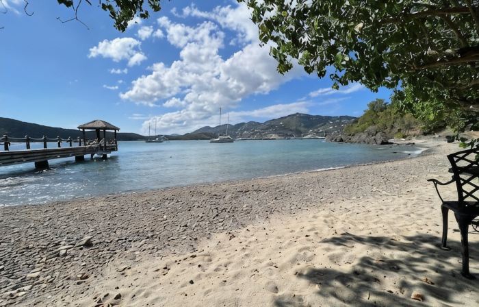 Klarissa’s by The Sea by Villa Sunbeam.