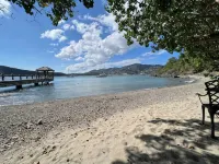 Klarissa’s by The Sea by Villa Sunbeam. Hotels in Southside