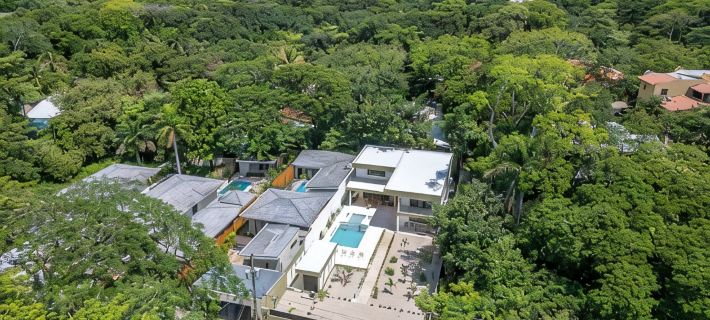 Gated + Lux +New Modern 4-BD Home in Playa Potrero – AC, WiFi & Steps to  Beach! Hotels in Potrero