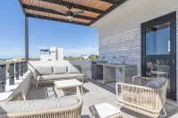 Brand New Ocean View Villa - Boutique