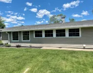 Cozy 3 bed, 2 bath home close to historic downtown Hannibal - Wifi