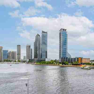 Melbourne Private Apartments - Collins Wharf Waterfront, Docklands Hotel Exterior