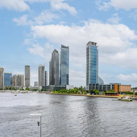 Melbourne Private Apartments - Collins Wharf Waterfront, Docklands