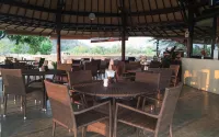 Luwansa Beach Hotel - Desayuno